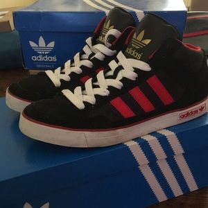 Adidas VC 1000 men’s size 8.5